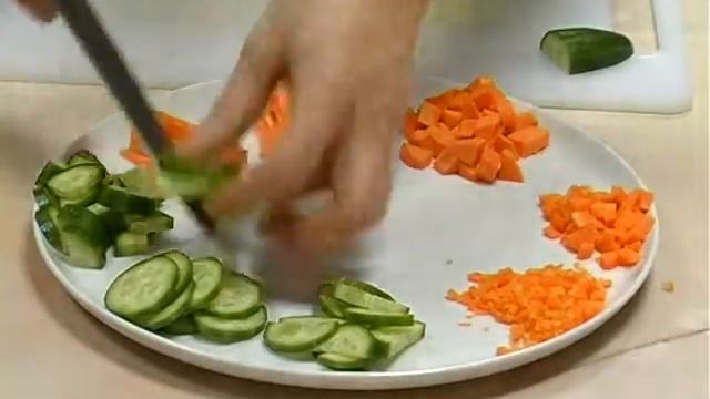 Нарезка овощей.Студия творчества и кулинарии " Фартук". смотреть онлайн