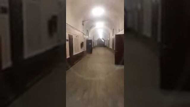 Момент обрушения крыши в ИТМО в Петербурге смотреть онлайн