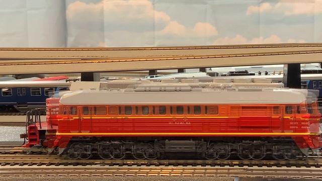 The Soviet/Russian SD40 and DDA40X-ski! Roco's Heavy-Hitting 2M62 / M62 (Roco 73793, 73798, 62762) смотреть онлайн
