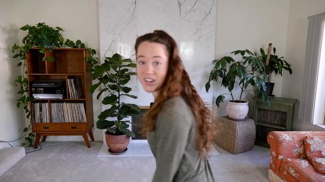Learn About Stage Directions | Theater Game Video for Kids смотреть онлайн