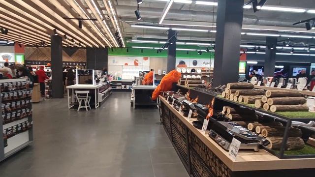 В Кривом Роге открыли новый Comfy в ТЦ Гагарин смотреть онлайн