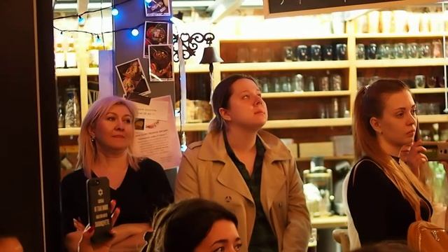 Яна Мкр - "Я писала строчки и тем, и этим..." смотреть онлайн