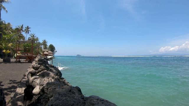 Candidasa Waves, no music, long footage, Bali in 4K - Visual Relax смотреть онлайн