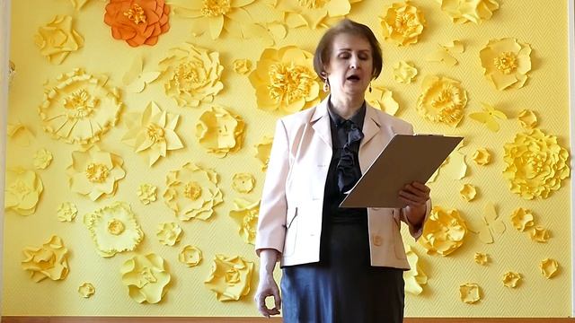 Поздравление активной участницы Проекта «Московское долголетие» с Днем работника культуры смотреть онлайн