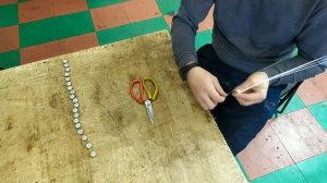 Как сделать перетяжку изголовья кровати и изменить дизайн своими руками, ремонт мебели.