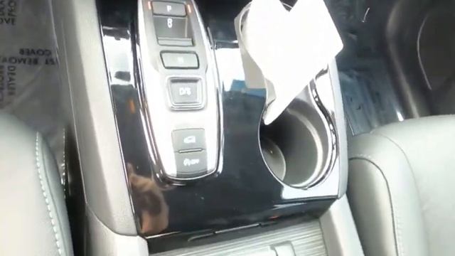 2021 Honda Pilot Touring-7P Used HPC4638 смотреть онлайн