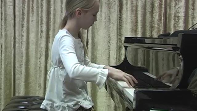 Kabalevsky. Dance смотреть онлайн