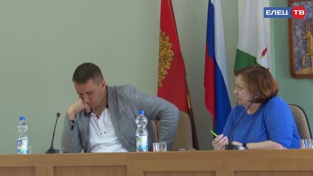 Содержание и ремонт городских дорог обсудили на очередном заседании общественной палаты смотреть онлайн