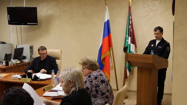 Начальник ОМВД России по району Нагатинский Затон отчитался о работе подразделения за 2021 год смотреть онлайн
