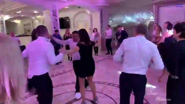 #Белые_розы#Ягода_малинка#Незаконченный_роман