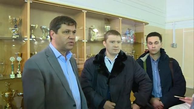 Общение главы Владивостока с руководителем ДЮСШ "Гармония" смотреть онлайн