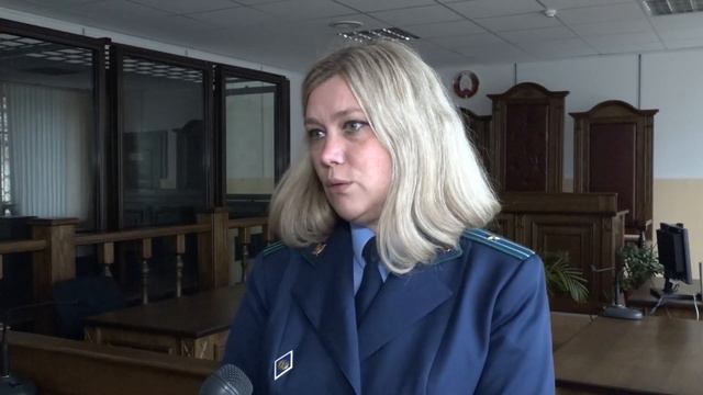 Надругательство над государственным символом страны. Суд над 31-летним жителем Столина смотреть онлайн