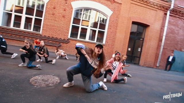 Little Simz — Breakfast | Choreography by Yulya Predeina смотреть онлайн
