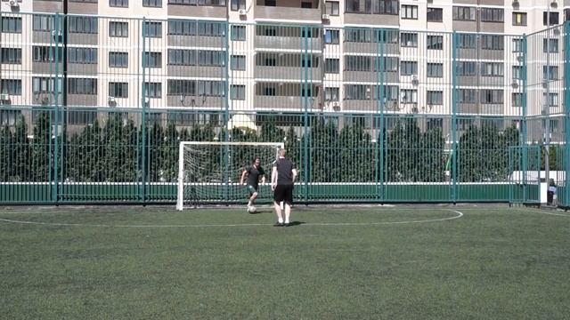 Стань лучшим защитником | Топ-4 фишки смотреть онлайн