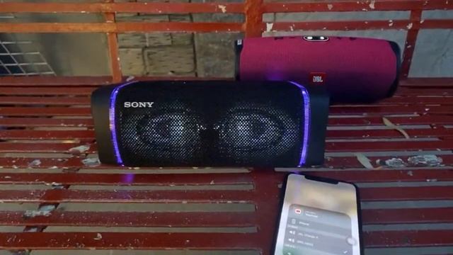 Sony xb33 vs jbl charge 4 Solo смотреть онлайн