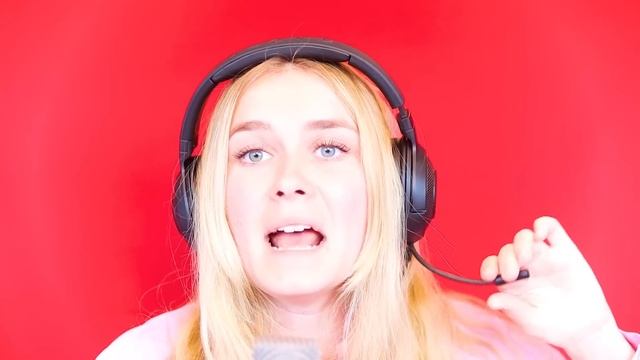 I BROKE Into MOODY'S REAL LIFE OFFICE And HACKED Her Roblox Account! смотреть онлайн