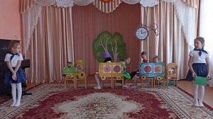 Театральная мини-постановка  по произведению С.Я. Маршака "Багаж"