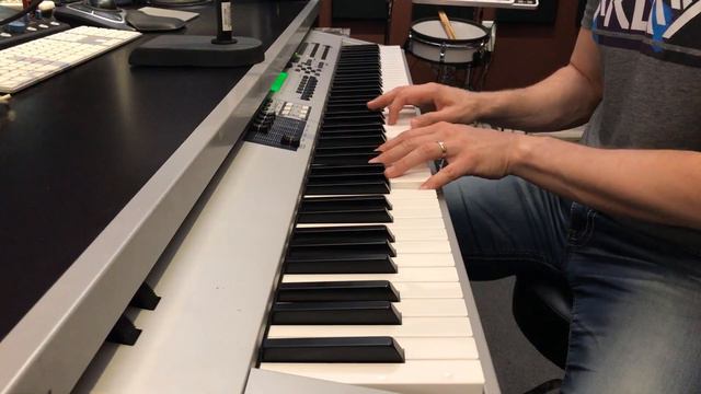 Wonderful Tonight - Eric Clapton (Michael Cavanaugh Cover) смотреть онлайн