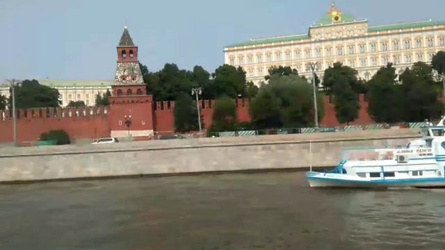 ///Река Москва /// Москва!/// смотреть онлайн