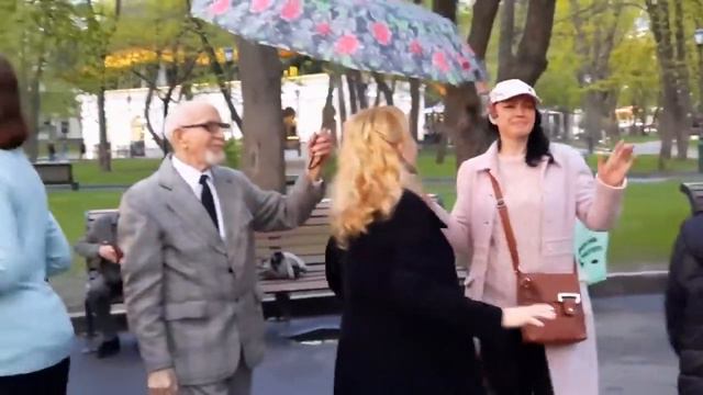 ХАРЬКОВ,Я ТАК СКУЧАЮ БЕЗ ТЕБЯ!!!КАК ЭТО БЫЛО!!!САД ШЕВЧЕНКО!!! смотреть онлайн