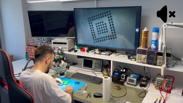 Apple MacBook Pro A1989 | CD3215 Reballing смотреть онлайн