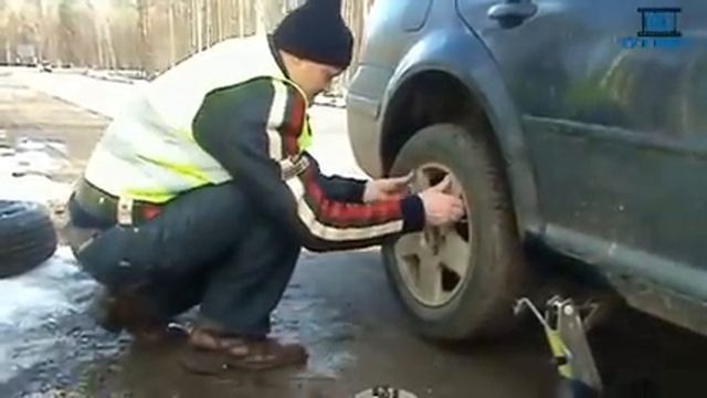 Как правильно менять колёса смотреть онлайн