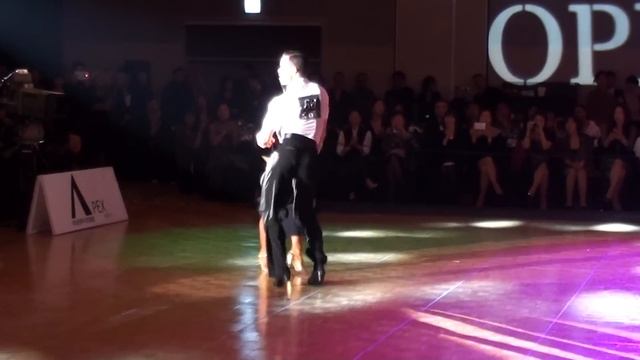 Samba Andrej Skufca & Melinda 2015 Korea Open Professional Latin Solo смотреть онлайн