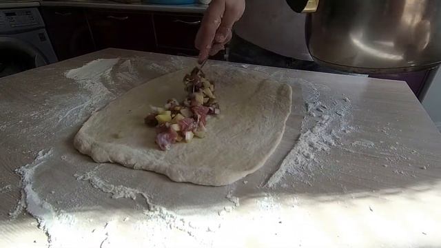 Вкусные и сочные мясные рулеты, приготовленные в пароварке. смотреть онлайн