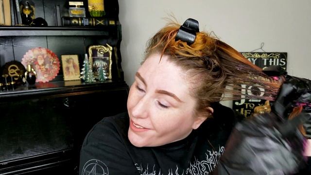 Dyeing My Hair | First Impressions Of L'Oreal Paris Colorista Semi-Permanent Color