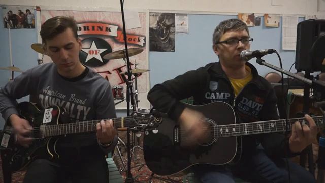 рок-акустика__drink of life-Жирный свин (акустическая версия-1) смотреть онлайн