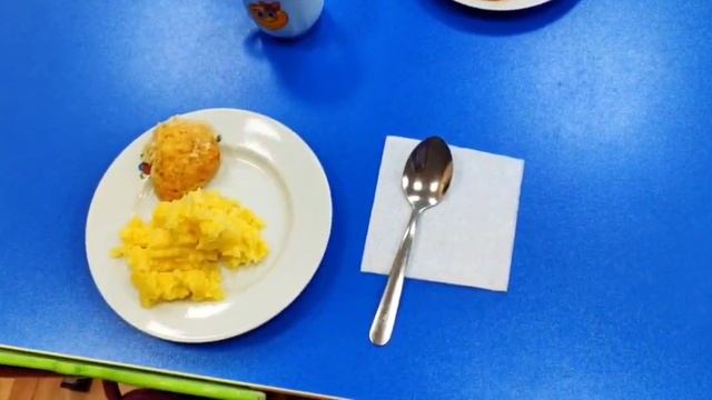 Сегодняшний выпуск рубрики #ПРО_Питание будет посвящен ужину в нашем дошкольном отделении. смотреть онлайн