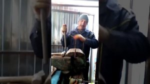 Устройство для крепления крышек на ульях!! Константин пасека на Хуторе
