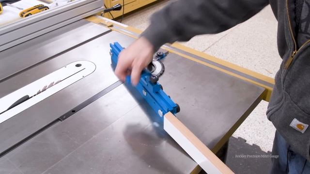 Miter Gauges - Two You Should Avoid! смотреть онлайн