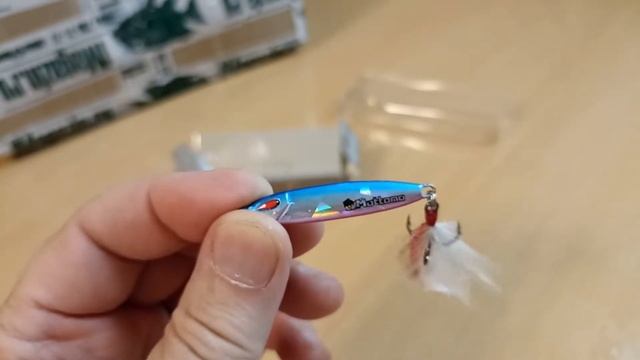 Распаковка посылки с блесной Mottomo Metal Blade по заказу Fmagazin