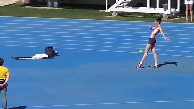 Skok vo visocina, Irena Temova смотреть онлайн