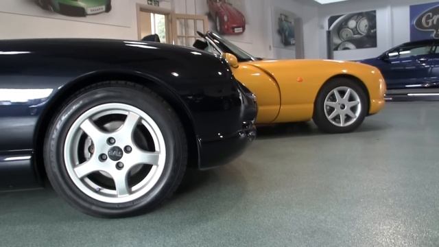 Visiting TVR - Showroom Tour!!! (Chimaera, Griffith & More) смотреть онлайн