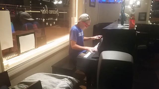 Attack on Titan OP - Guren no Yumiya [進撃の巨人 - 紅蓮の弓矢] смотреть онлайн