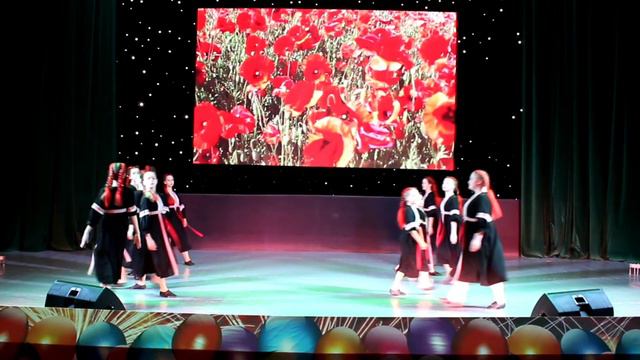 "А на горе мак" смотреть онлайн