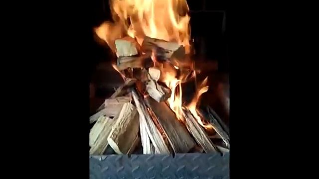 Костер в печи смотреть онлайн