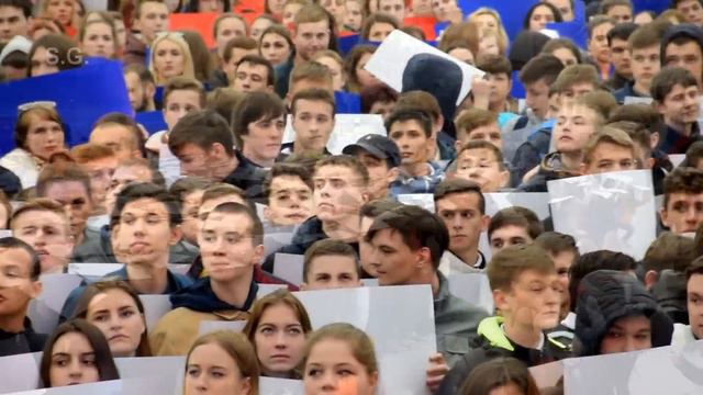 Самый массовый флешмоб в Севастополе «Горжусь Россией»! смотреть онлайн