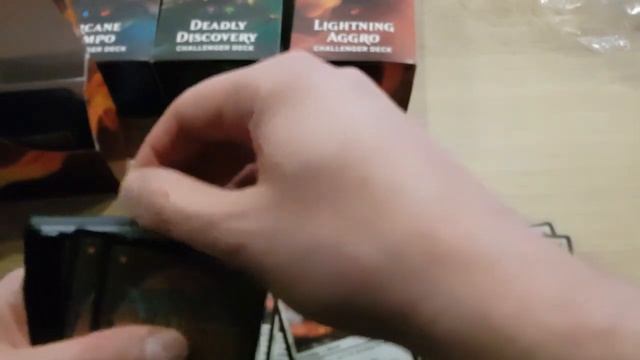 MTG Unboxing // Challenger Decks 2019 // United Assault смотреть онлайн