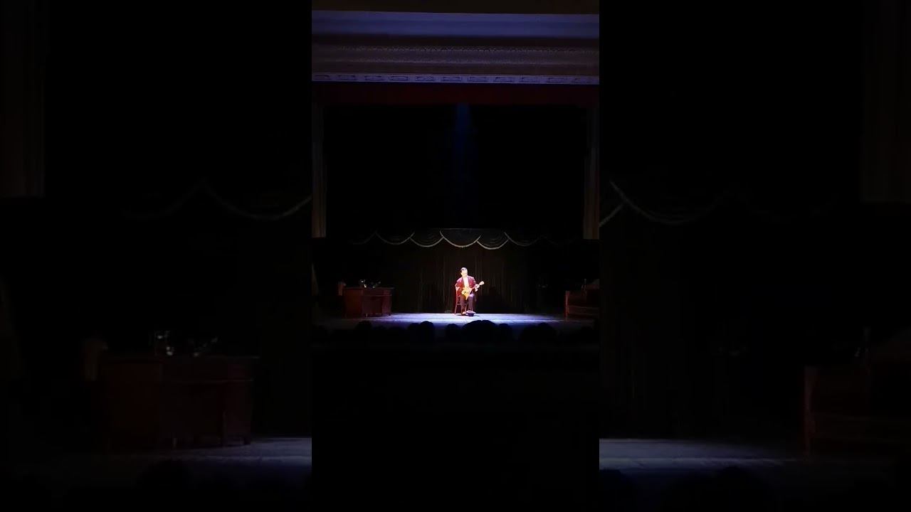 ТЮЗ "Ох уж эти жены". фрагмент спектакля смотреть онлайн