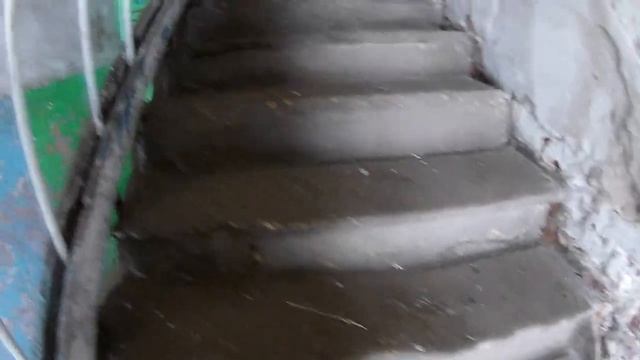 у прямоугольных окон арочные своды мясокомбинат Есипово 2этаж