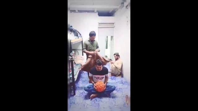 ПРИКОЛЫ В ТИК ТОК 2023, ЧУДИКИ, ЛУЧШИЕ ПРИКОЛЫ, Top TikTok 18+ №26 (720p) смотреть онлайн