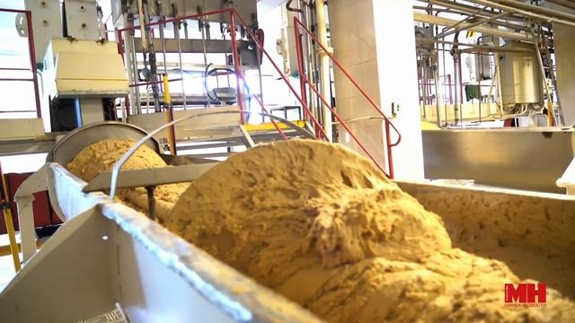 ВЕСЬ ПУТЬ ХЛЕБА: ОТ ПОЛЯ ДО МАГАЗИНА || Как делают хлеб? || Свежий и полезный хлеб смотреть онлайн