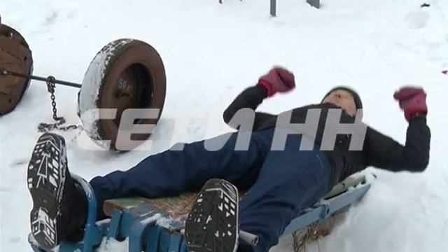 Тренажерный зал под открытым небом появился в Сормовском районе смотреть онлайн