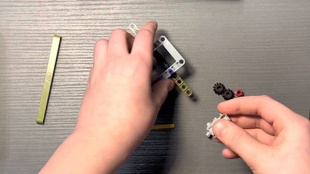 Лего техник! Как сделать рулевую систему с большой рулевой рейкой? Blarewhug. #lego #legotechnic смотреть онлайн