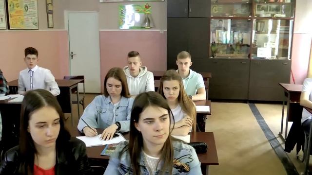 В школе ДОНЕЦ_2019_+ 4000 Стопов смотреть онлайн