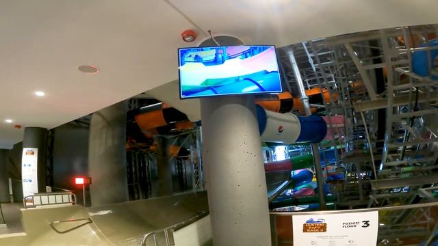 Boomerang Water Slide | Suntago смотреть онлайн