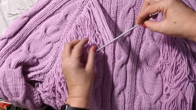 Новый джемпер с бахромой. Как сделать бахрому гладкой смотреть онлайн
